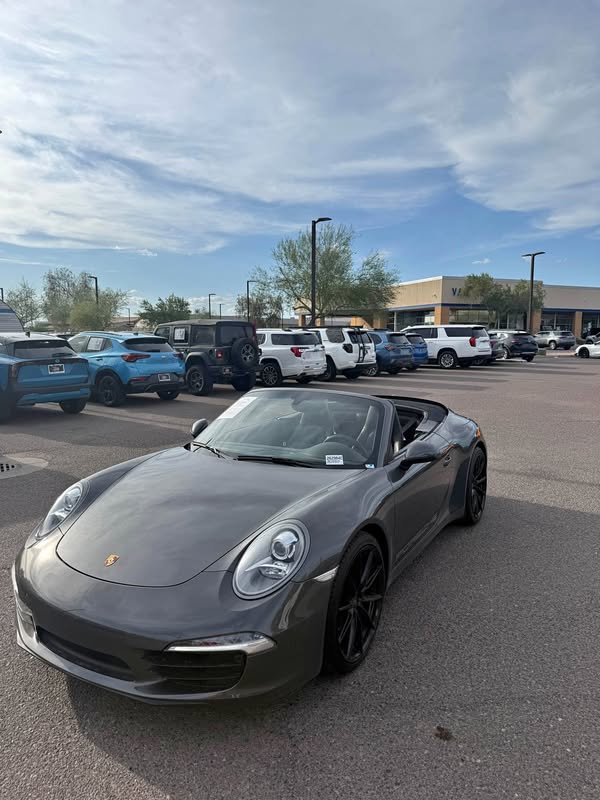2013 Porsche 911 - Carrera 2 Cabriolet 2D