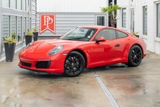 2018 Porsche 911 Carrera