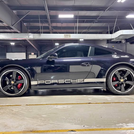 2015 Porsche 911 - Carrera 4S Coupe 2D