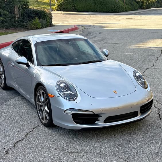 2014 Porsche 911 - Carrera 2 Coupe 2D