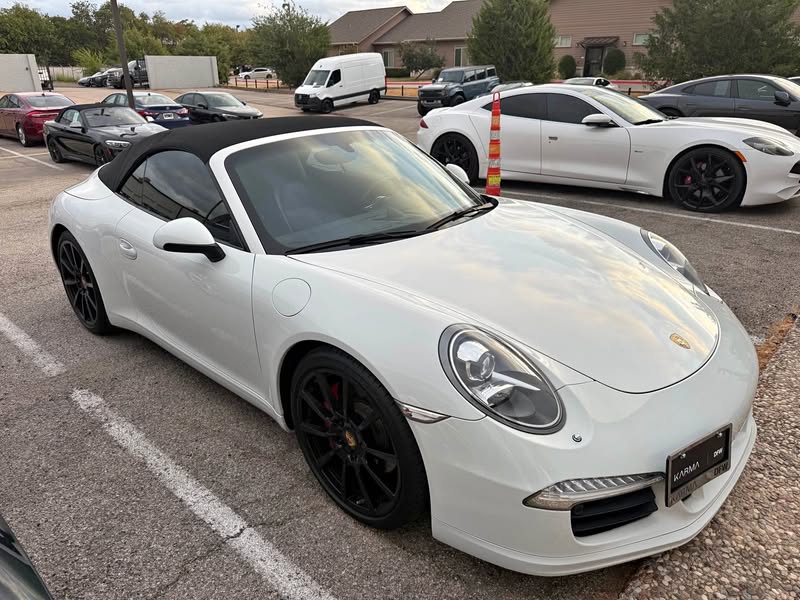 2014 Porsche 911 - Carrera S Cabriolet 2D