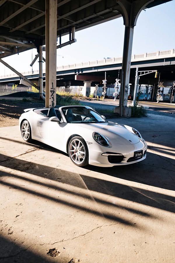 2013 Porsche 911 - Carrera S Cabriolet 2D