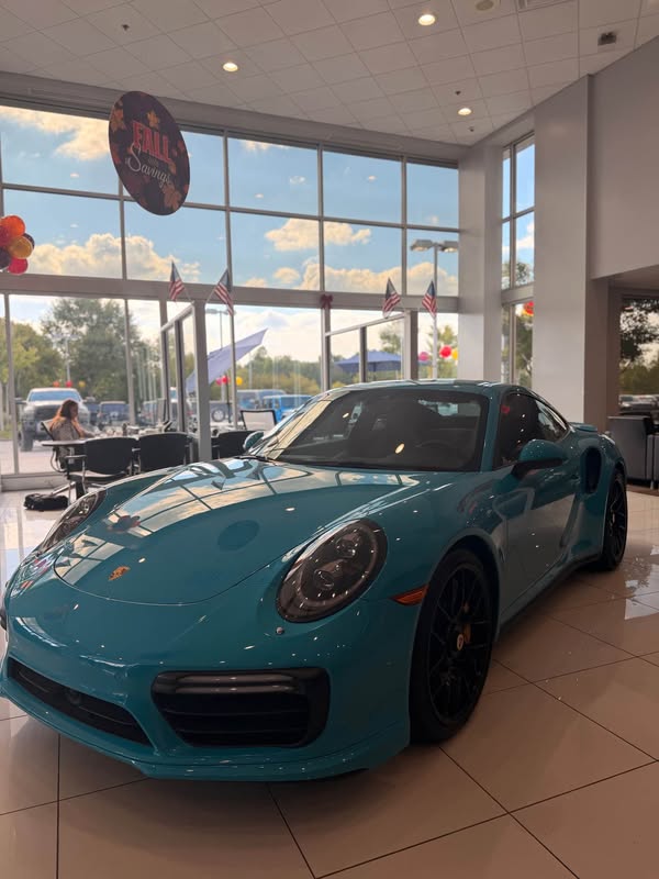 2018 Porsche 911 trubo s