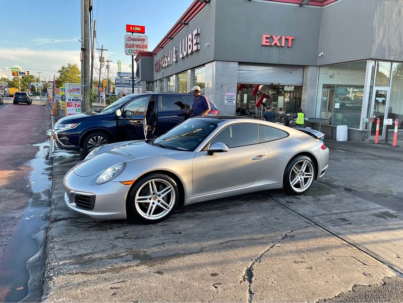 2017 Porsche 911 - Carrera 2 Coupe 2D