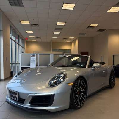 2017 Porsche 911 - Carrera 2 Cabriolet 2D