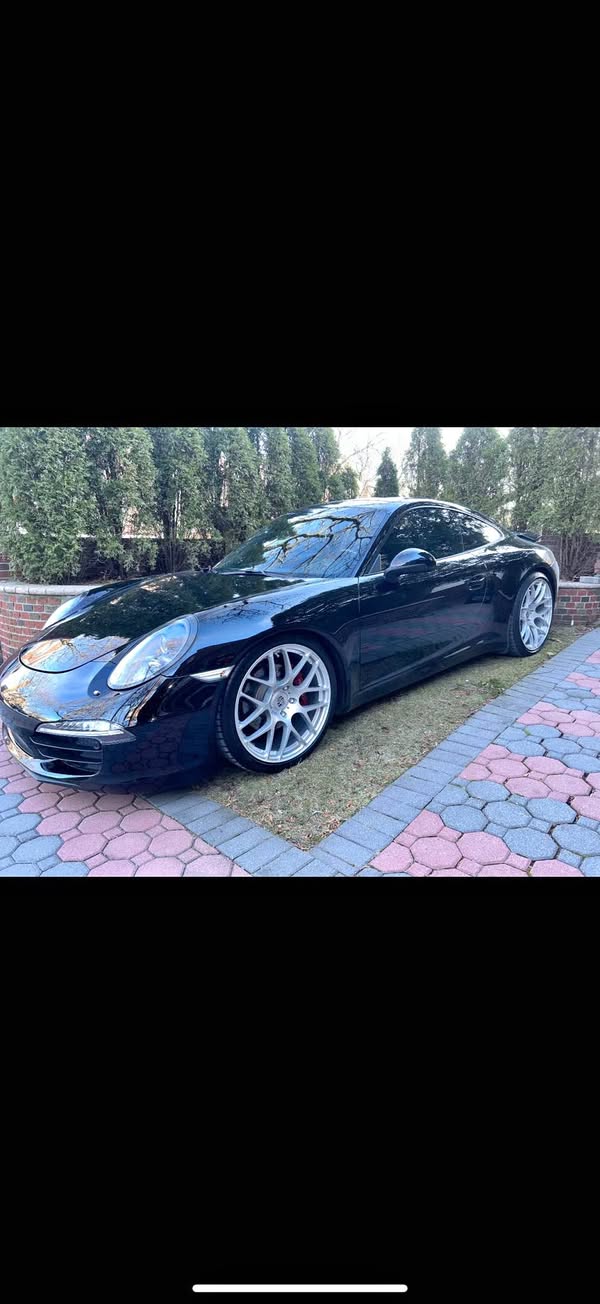 2015 Porsche 911 - Carrera 2 Coupe 2D