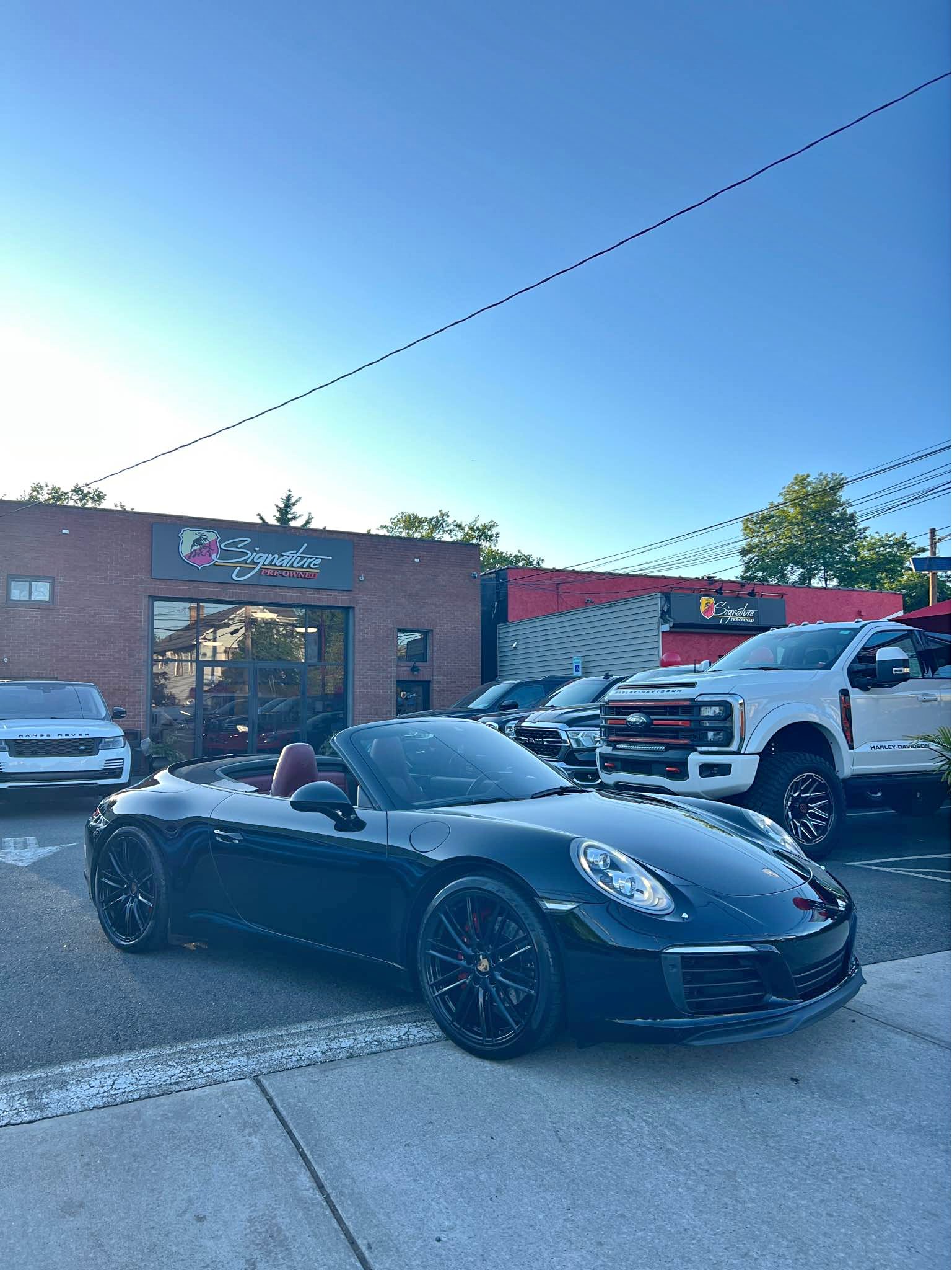 2017 Porsche 911 - Carrera Cabriolet 2D