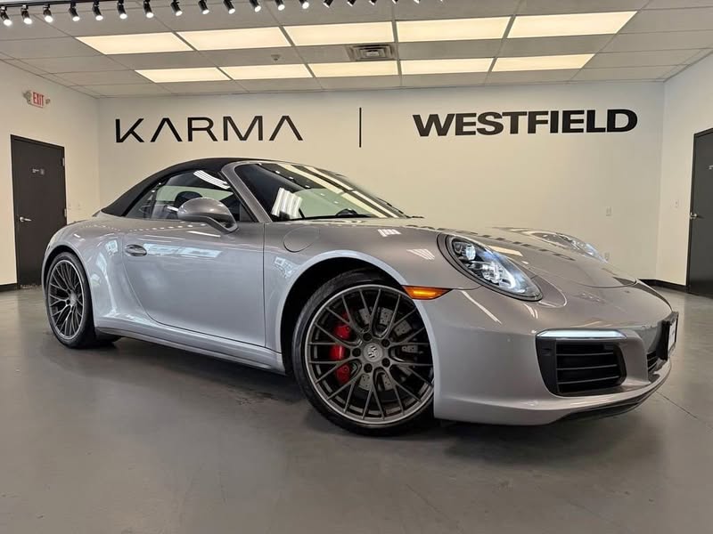 2018 Porsche 911  \ud83e\udd18 27281 Miles