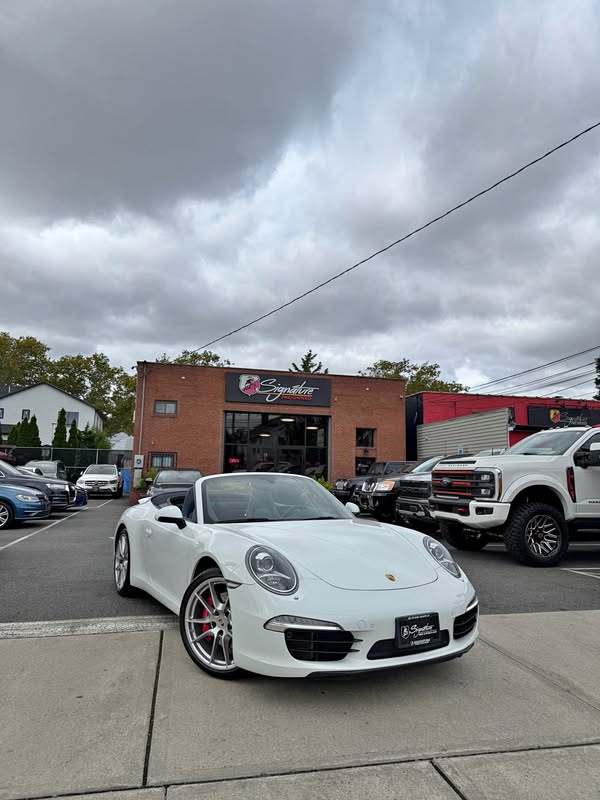 2013 Porsche 911 - Carrera S Cabriolet 2D
