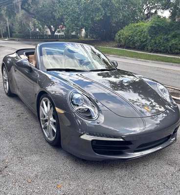 2013 Porsche 911 - Carrera 2 Cabriolet 2D