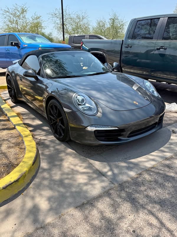2013 Porsche 911 - Cabriolet 2D