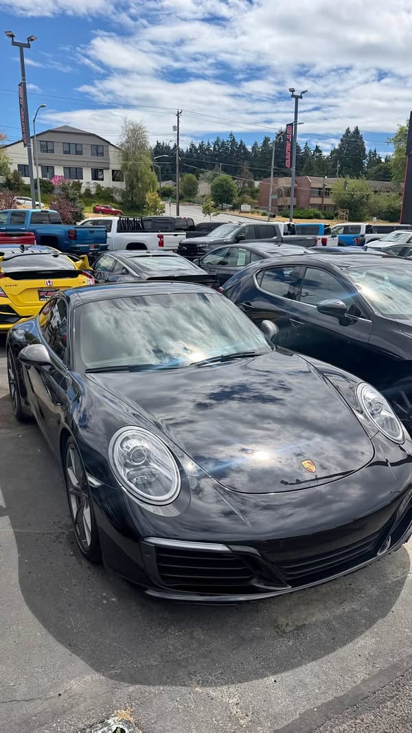 2019 Porsche 911 - Carrera T