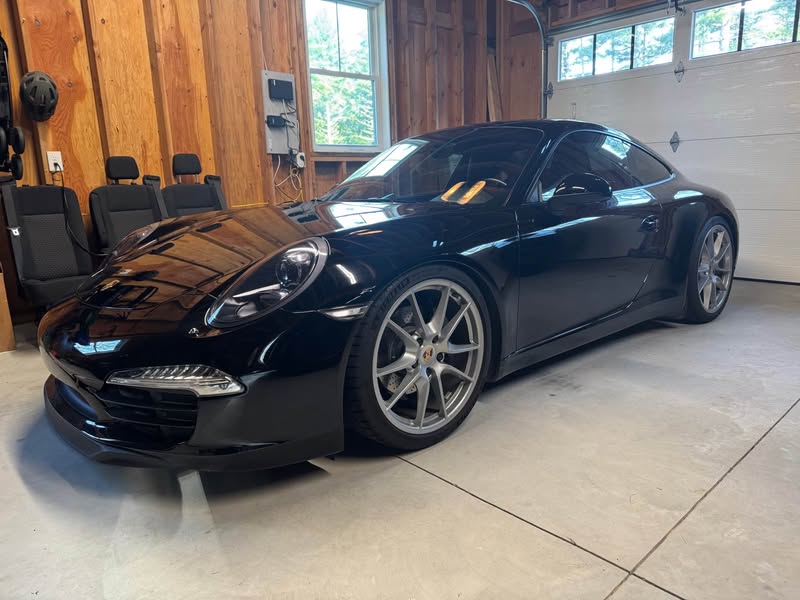 2013 Porsche 911 - Carrera 2 Coupe 2D