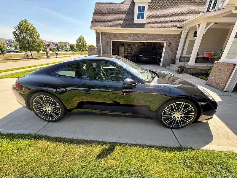 2015 Porsche 911 - Carrera 2 Coupe 2D
