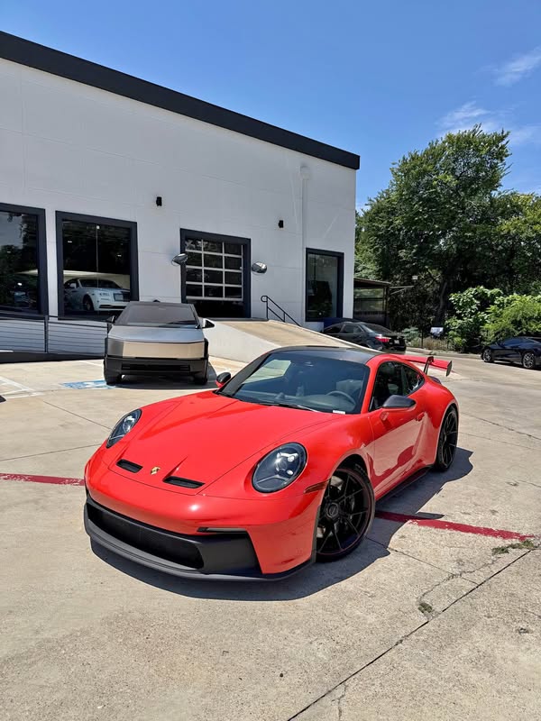 2022 Porsche 911 GT3 Coupe 2D