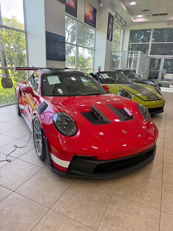 2025 Porsche 911 - GT3 RS Coupe 2D
