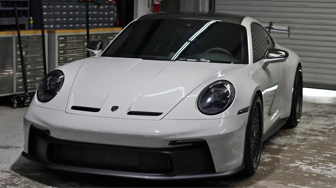 2022 Porsche 911 - GT3 Coupe 2D