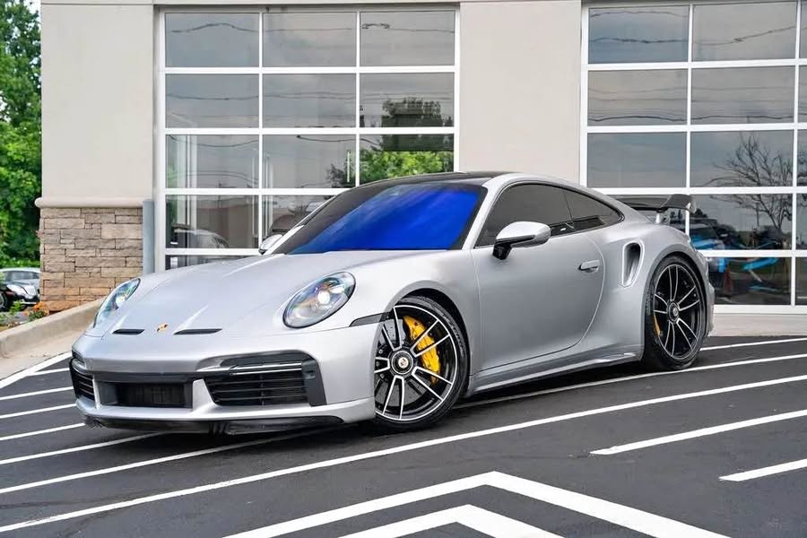 2021 Porsche 911 Turbo S - S