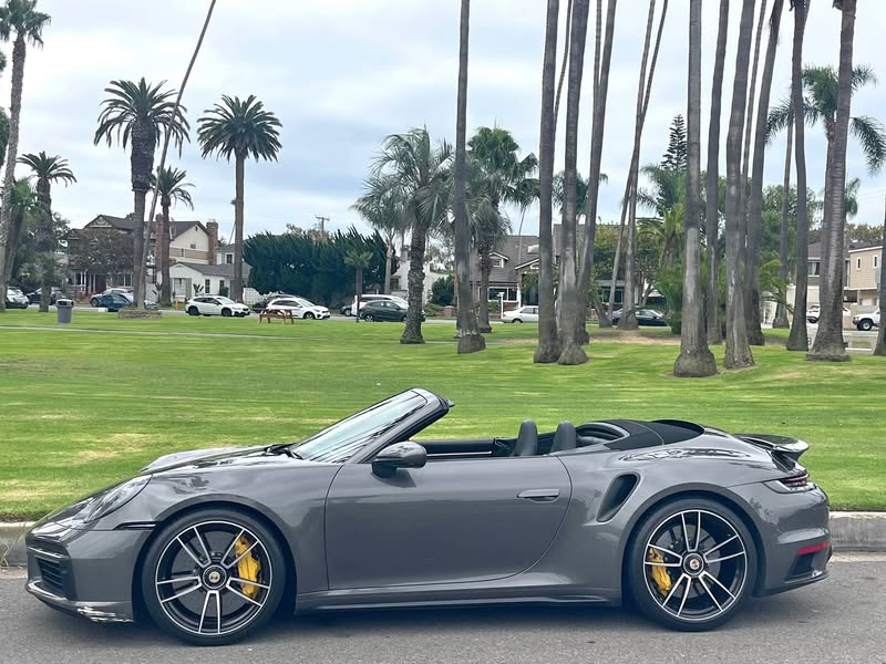 2021 Porsche 911 - Turbo S Cabriolet 2D