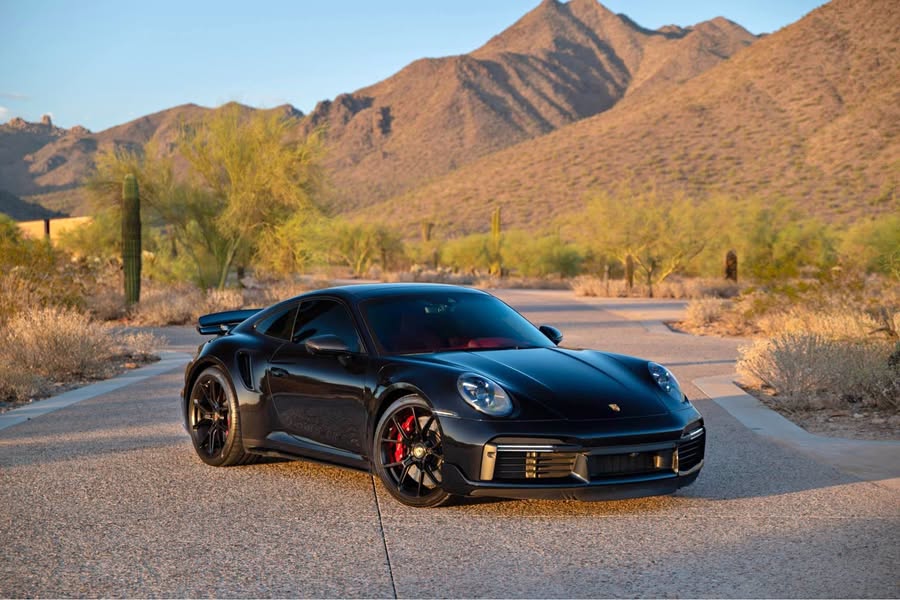2022 Porsche 911 - Turbo Coupe 2D