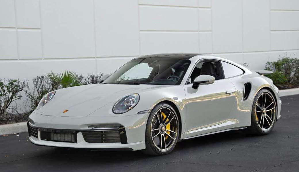 2022 Porsche 911 - Turbo S Coupe 2D