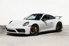 2022 Porsche 911 Carrera GTS