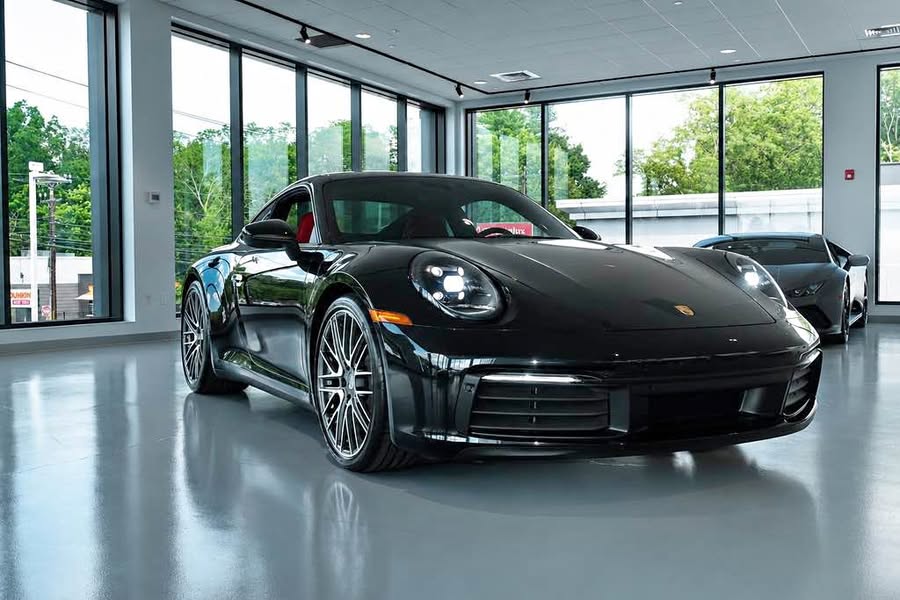 2024 Porsche 911 - Carrera Coupe 2D