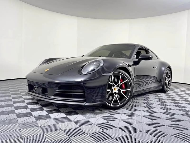 2025 Porsche 911 - Carrera S Coupe 2D