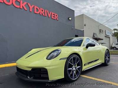 2025 Porsche 911 Carrera T Coupe