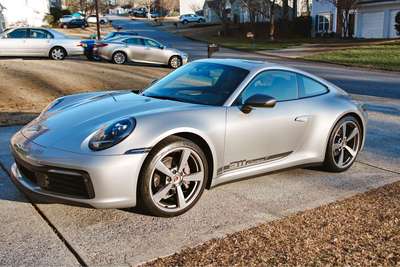 2023 Porsche 911 - Carrera T Coupe 2D