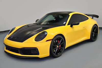 2022 Porsche 911 - Carrera S