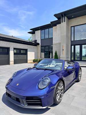 2025 Porsche 911 - Carrera 2 Cabriolet 2D