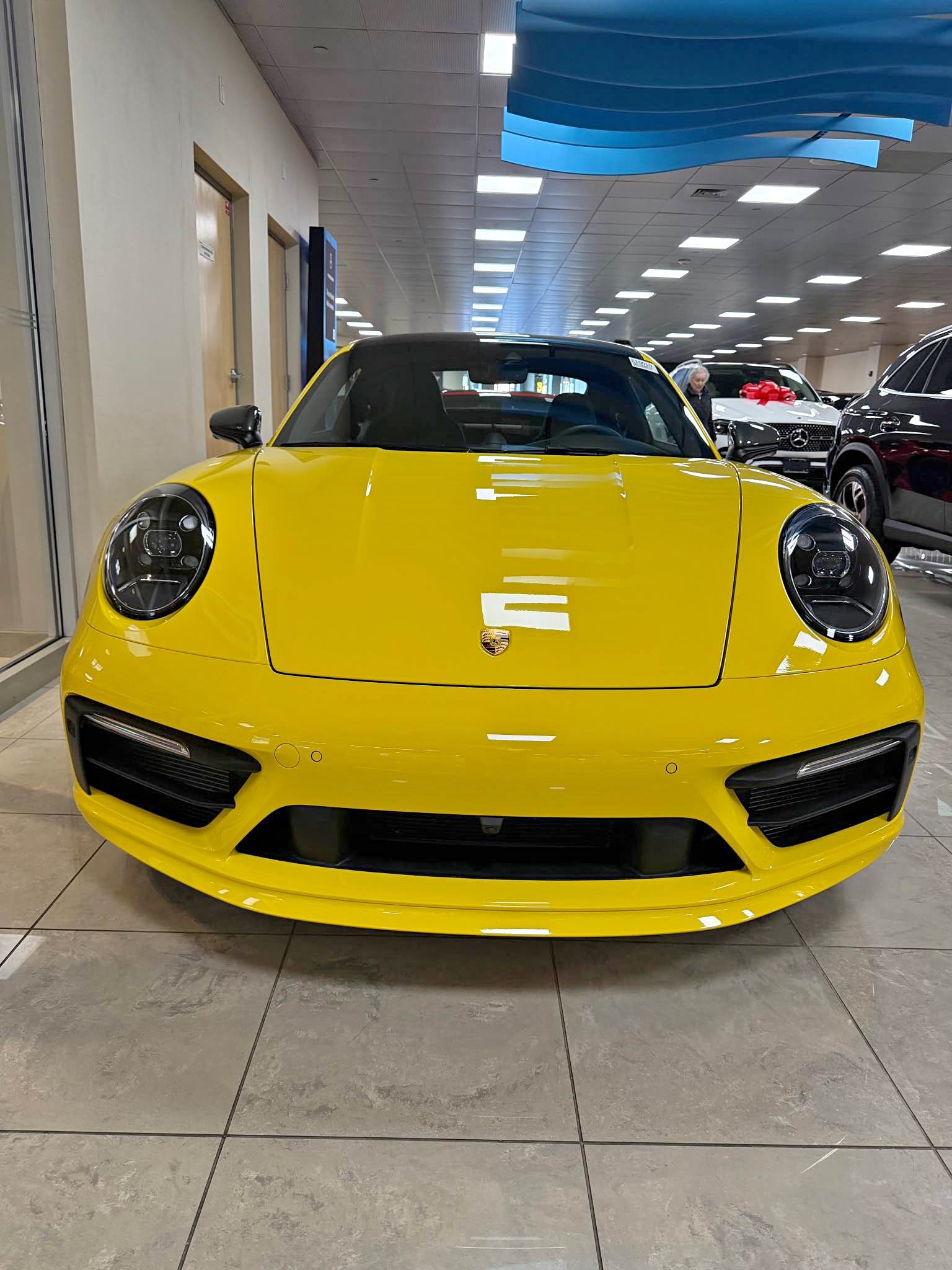 2024 Porsche 911 - Carrera T Coupe 2D