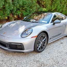 2024 Porsche 911 Carrera T Coupe 7-Speed
