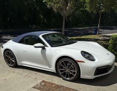 2022 Porsche 911 Carrera