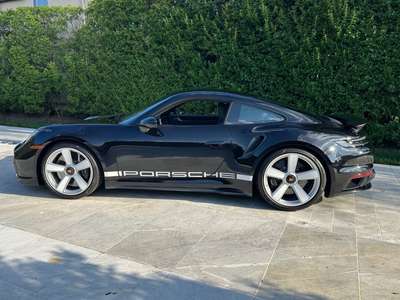 2025 Porsche 911 TURBO