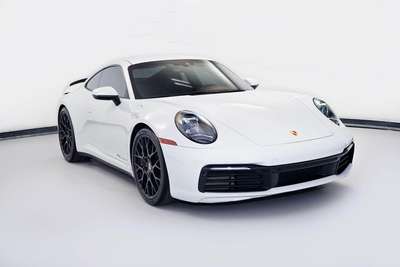 2022 Porsche 911 - Carrera S