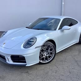 2025 Porsche 911 carrera