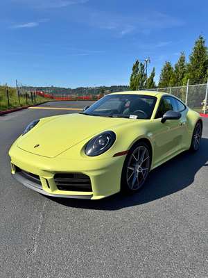 2025 Porsche 911 - Carrera T Coupe 2D