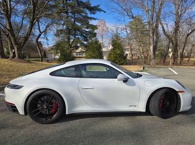 2022 Porsche 911 Carrera GTS