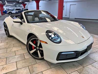 2020 Porsche 911 - Carrera 4S Cabriolet 2D