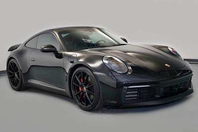 2020 Porsche 911 - Carrera 4S