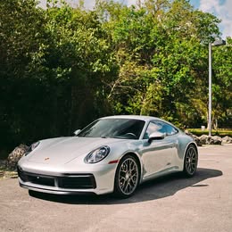 2022 Porsche 911 - Carrera S