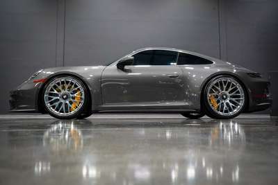 2022 Porsche 911 GT3 TOURING FREE NATIONWIDE ENCLOSED...