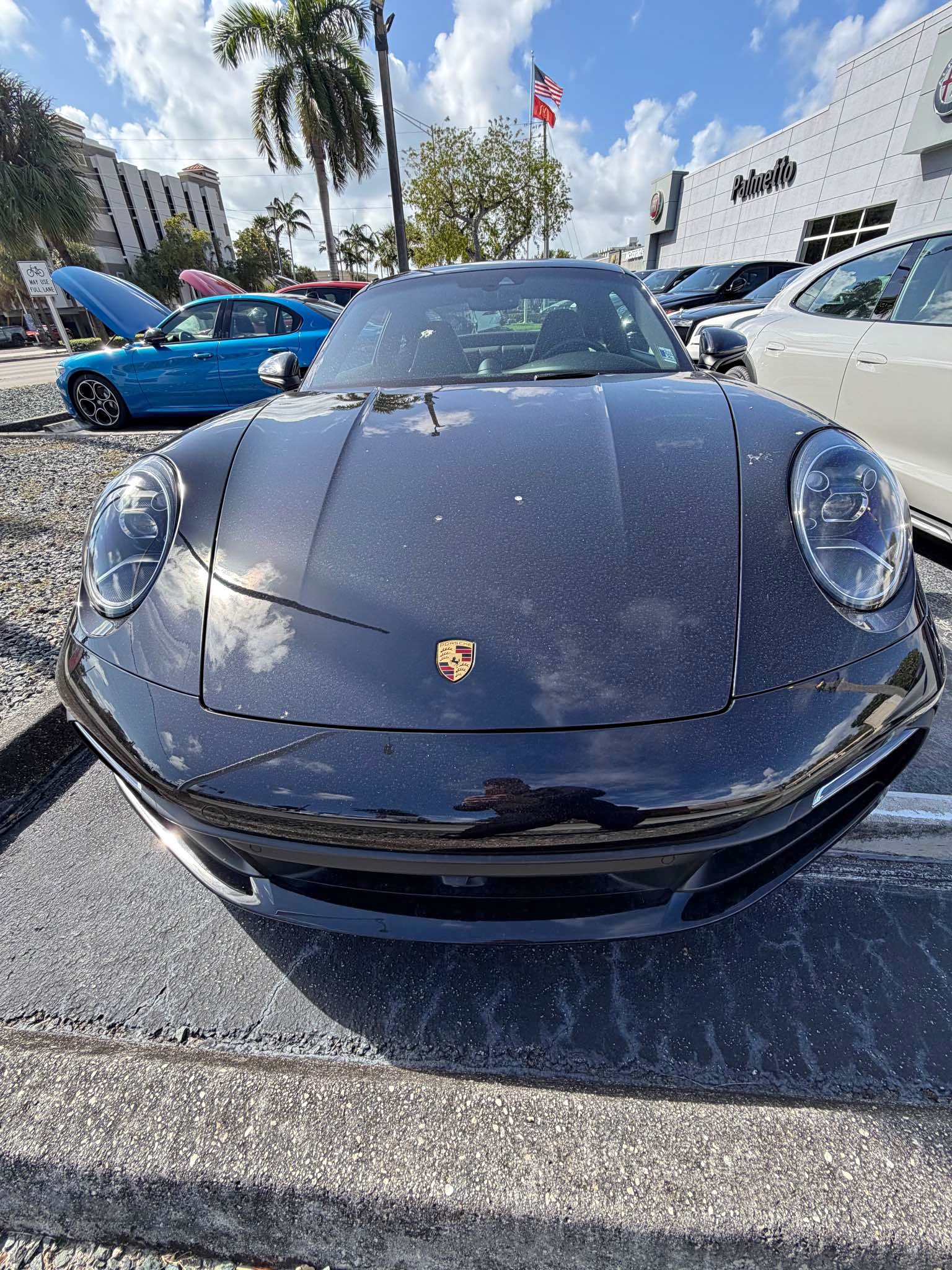 2022 Porsche 911 - Carrera 2 Coupe 2D