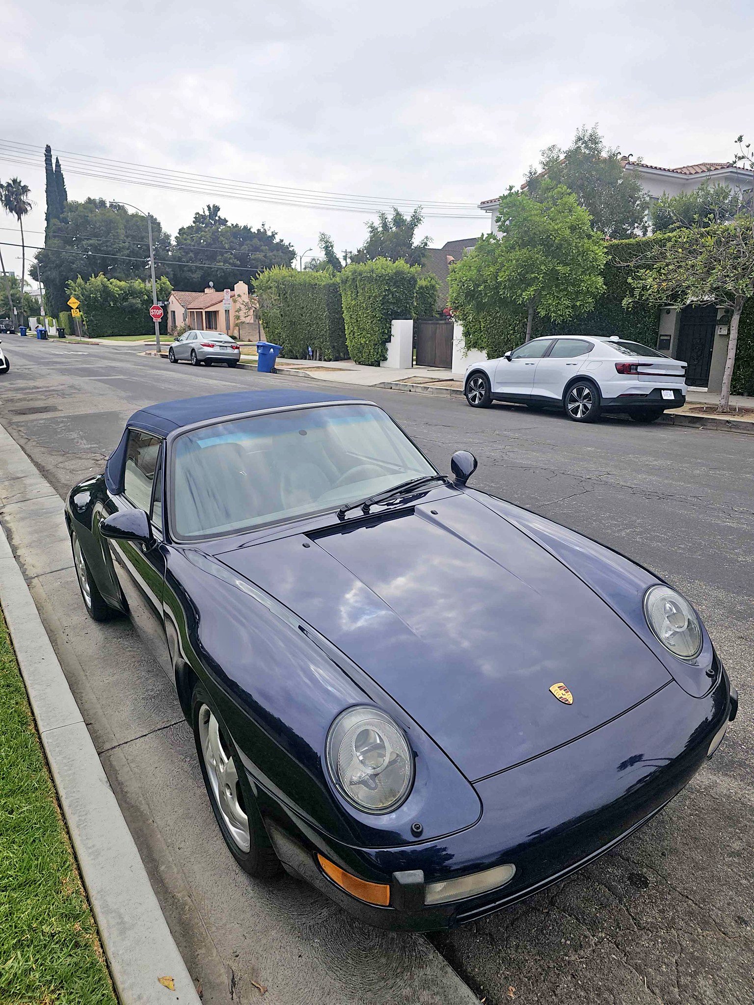 1996 Porsche 911 - Carrera 4 AWD Cabriolet 2D