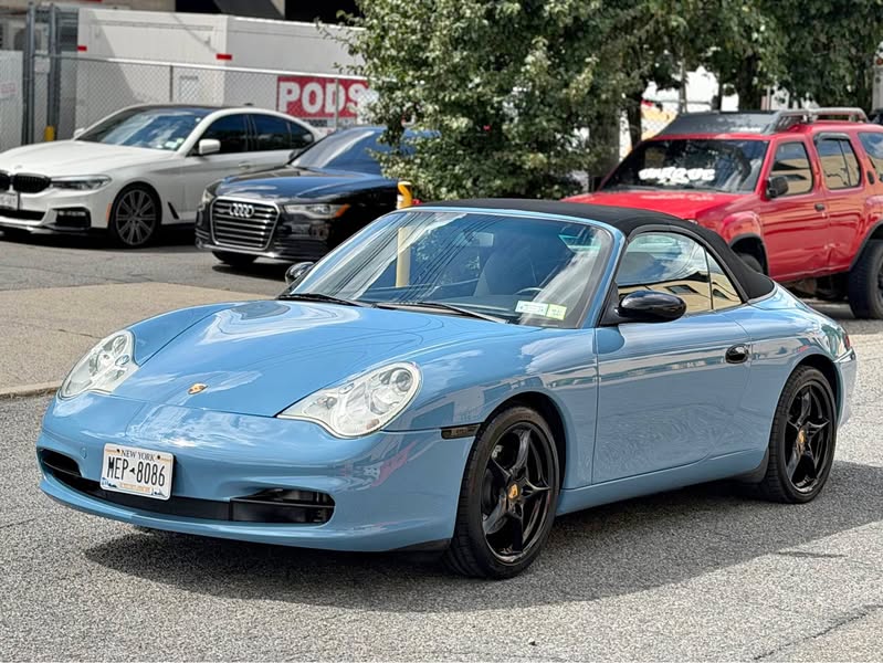 2003 Porsche 911 - Carrera 2 Cabriolet 2D