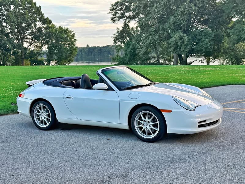 2004 Porsche 911 - Carrera 2 Cabriolet 2D