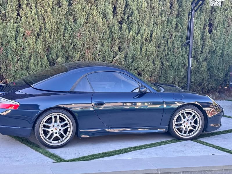 1999 Porsche 911 carrera cabriolet ( 6-speed manual )
