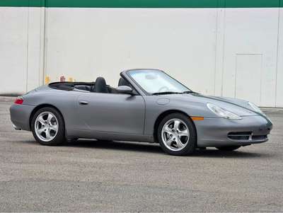 2001 Porsche 911 Carrera 2 Cabriolet 2D